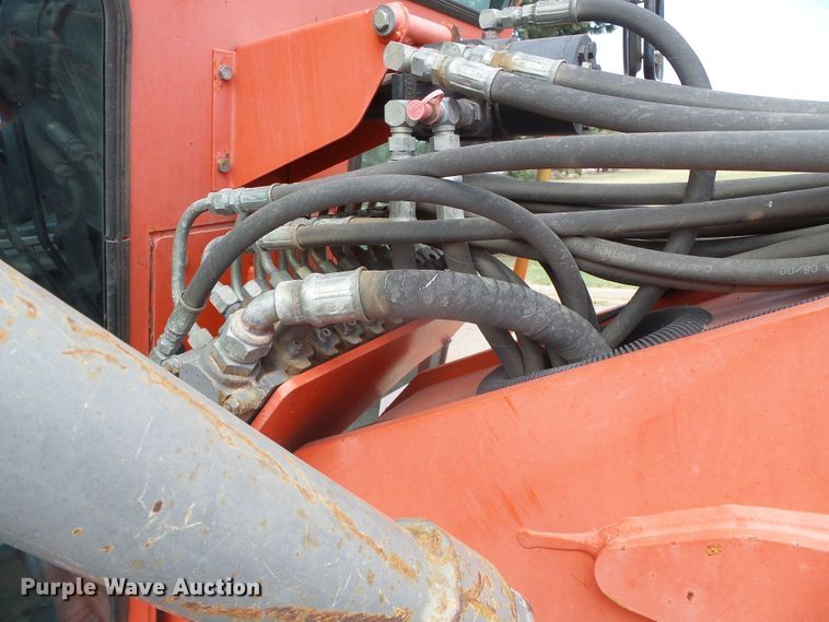 image for item DG0197 2001 Champion 710A motor grader