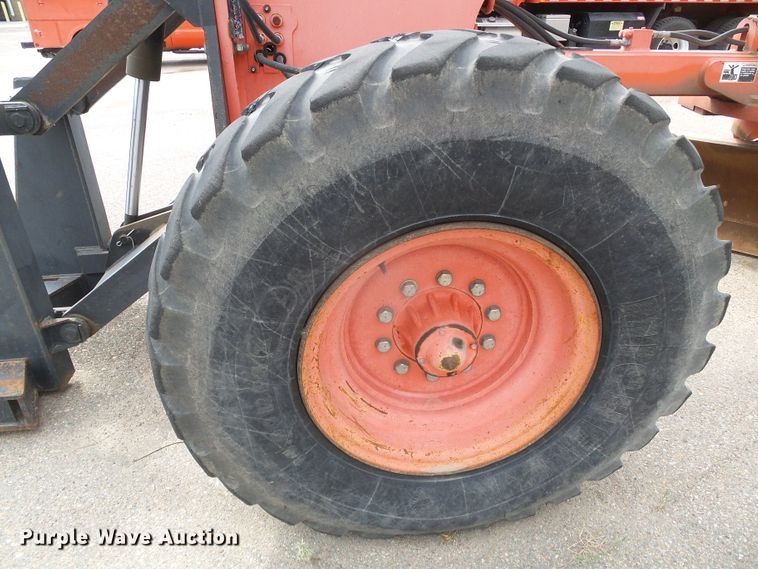 image for item DG0197 2001 Champion 710A motor grader