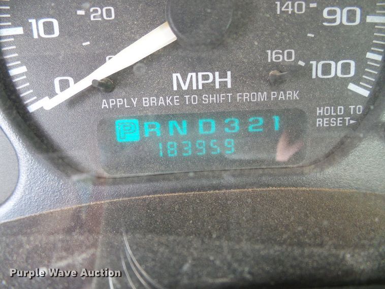 image for item DG0201 2002 Chevrolet Silverado 1500 pickup truck