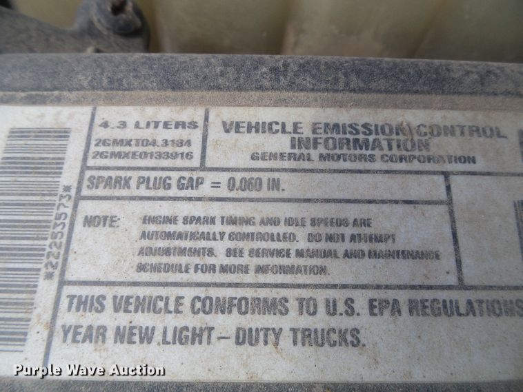 image for item DG0201 2002 Chevrolet Silverado 1500 pickup truck