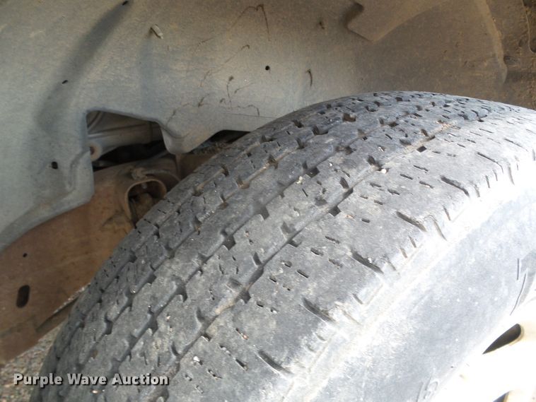 image for item DG0201 2002 Chevrolet Silverado 1500 pickup truck