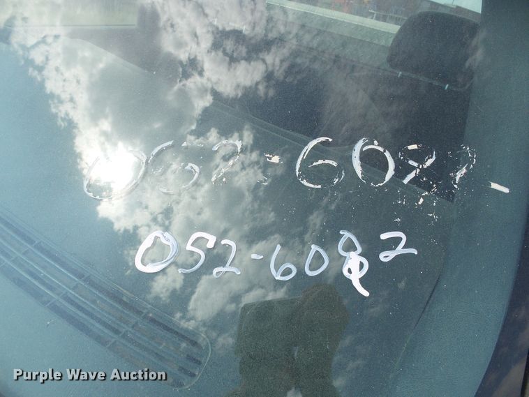 image for item DG0201 2002 Chevrolet Silverado 1500 pickup truck