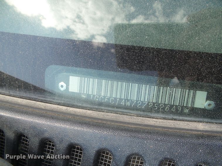 image for item DG0201 2002 Chevrolet Silverado 1500 pickup truck