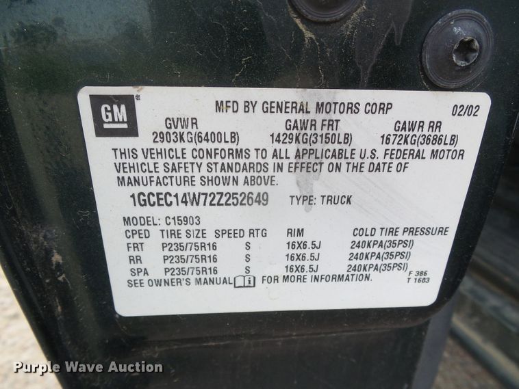 image for item DG0201 2002 Chevrolet Silverado 1500 pickup truck