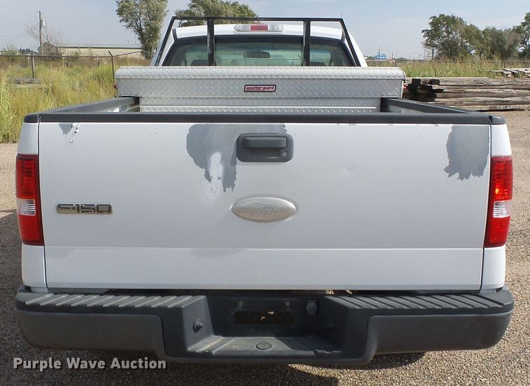 image for item DG0203 2007 Ford F150 XL pickup truck