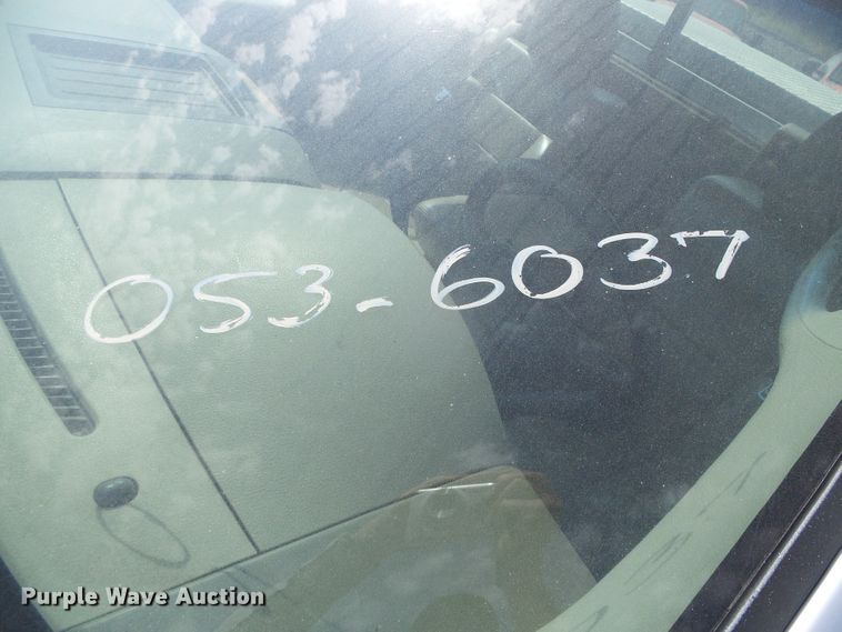 image for item DG0203 2007 Ford F150 XL pickup truck