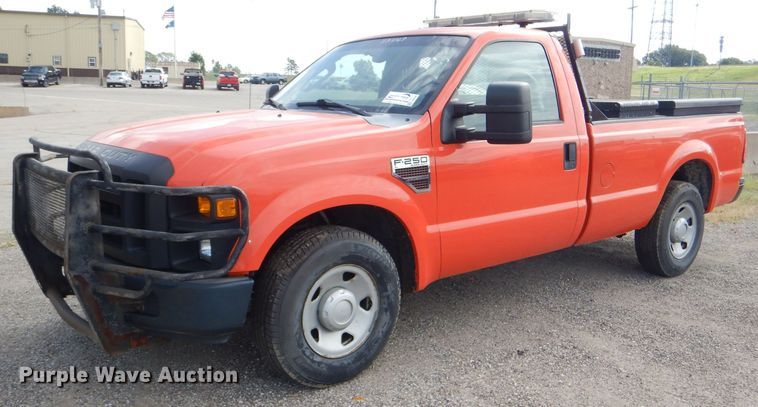 image for item DI2504 2009 Ford F250 Super Duty pickup truck