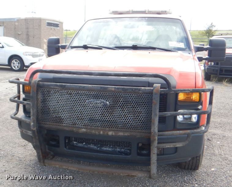 image for item DI2504 2009 Ford F250 Super Duty pickup truck