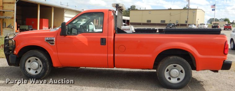 image for item DI2504 2009 Ford F250 Super Duty pickup truck