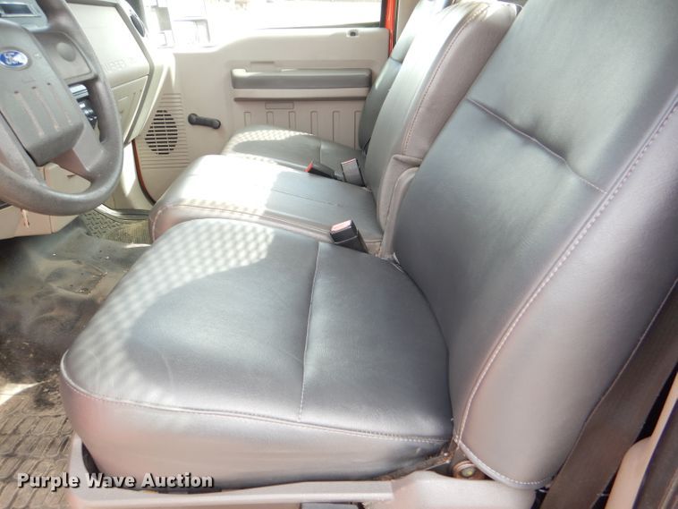 image for item DI2504 2009 Ford F250 Super Duty pickup truck