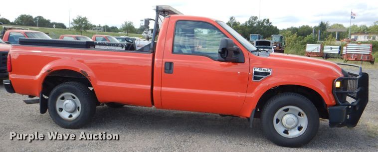image for item DI2505 2009 Ford F250 Super Duty pickup truck