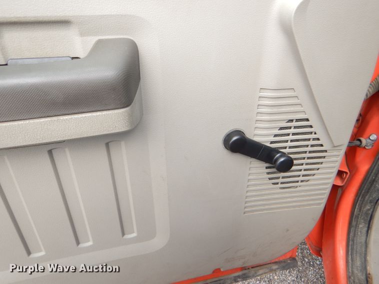 image for item DI2505 2009 Ford F250 Super Duty pickup truck