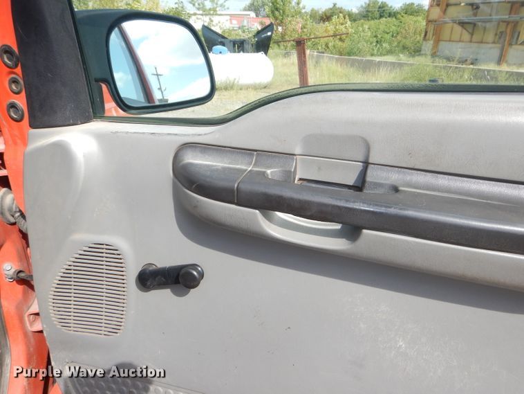 image for item DI2506 2006 Ford F250 Super Duty pickup truck