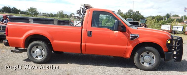 image for item DI2507 2008 Ford F250 Super Duty pickup truck