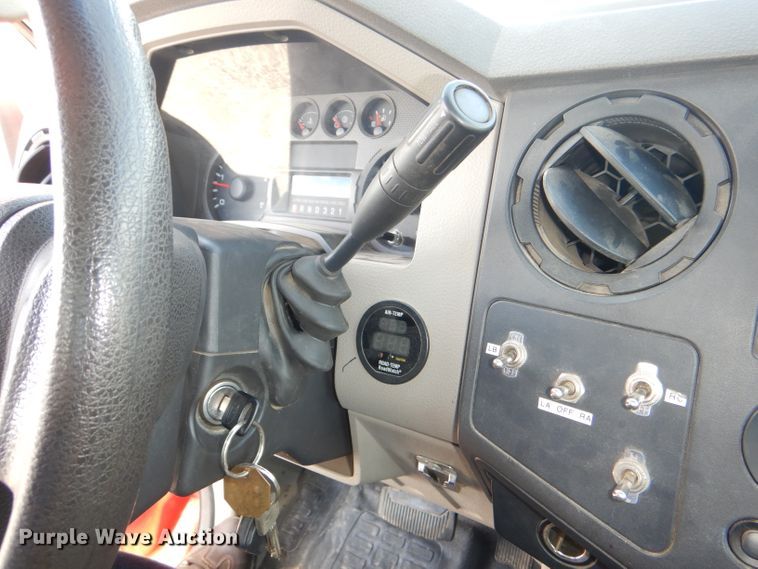 image for item DI2507 2008 Ford F250 Super Duty pickup truck