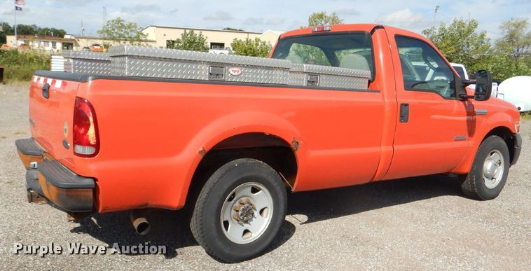 image for item DI2509 2006 Ford F250 Super Duty pickup truck