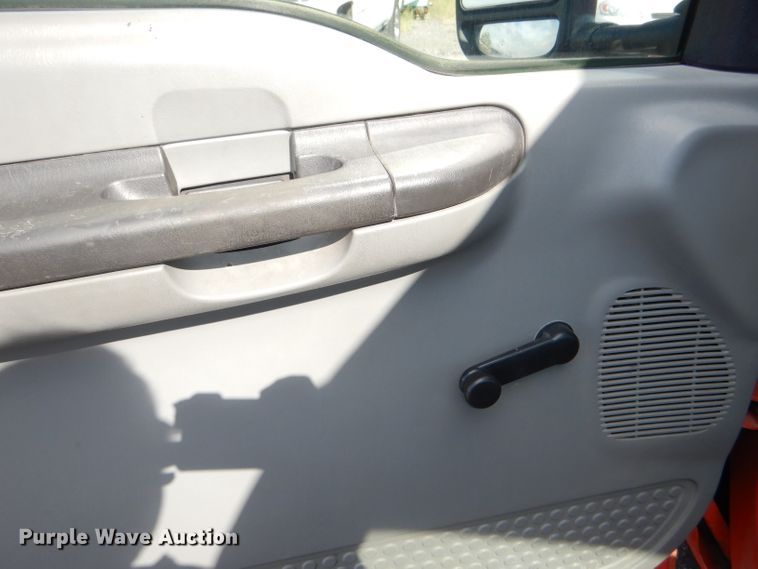 image for item DI2509 2006 Ford F250 Super Duty pickup truck