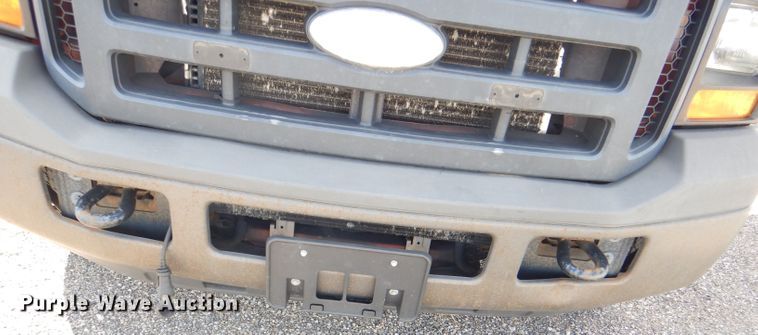 image for item DI2509 2006 Ford F250 Super Duty pickup truck