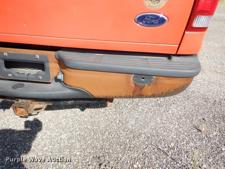 image for item DI2509 2006 Ford F250 Super Duty pickup truck