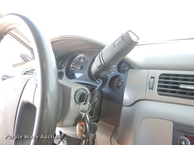 image for item DI2510 2009 Chevrolet Suburban 2500 SUV