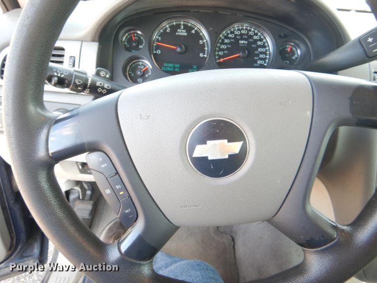 image for item DI2510 2009 Chevrolet Suburban 2500 SUV