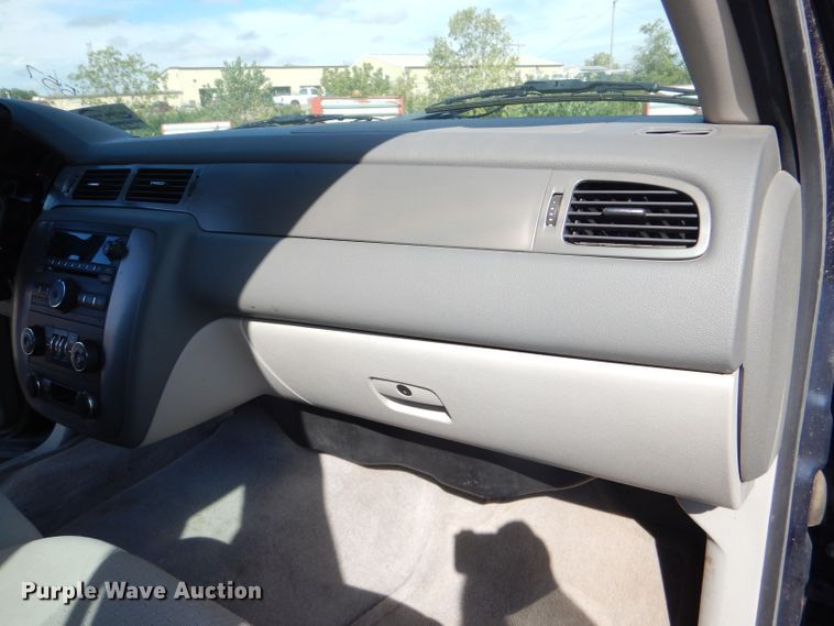 image for item DI2510 2009 Chevrolet Suburban 2500 SUV