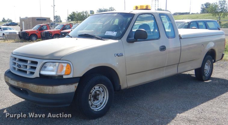 image for item DI2511 1999 Ford F150 SuperCab pickup truck