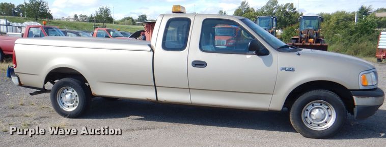 image for item DI2511 1999 Ford F150 SuperCab pickup truck