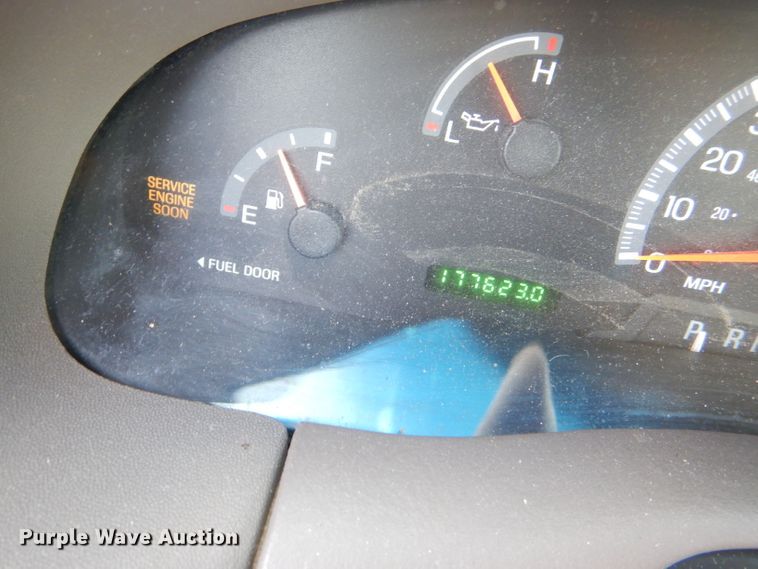 image for item DI2511 1999 Ford F150 SuperCab pickup truck