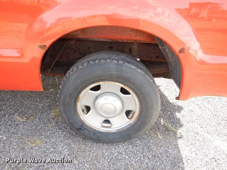 image for item DI2513 2006 Ford F250 Super Duty pickup truck