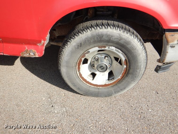 image for item DI2514 1996 Ford F150 pickup truck