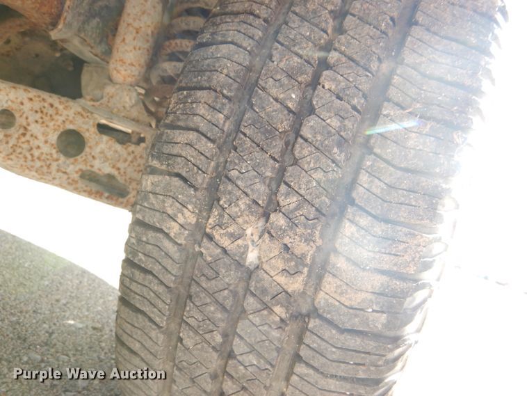 image for item DI2514 1996 Ford F150 pickup truck