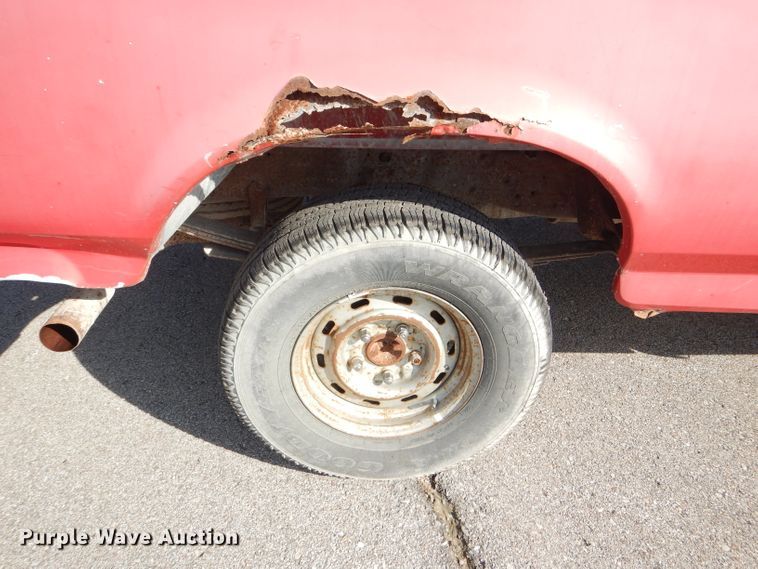 image for item DI2514 1996 Ford F150 pickup truck