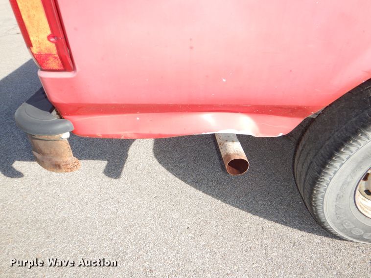 image for item DI2514 1996 Ford F150 pickup truck