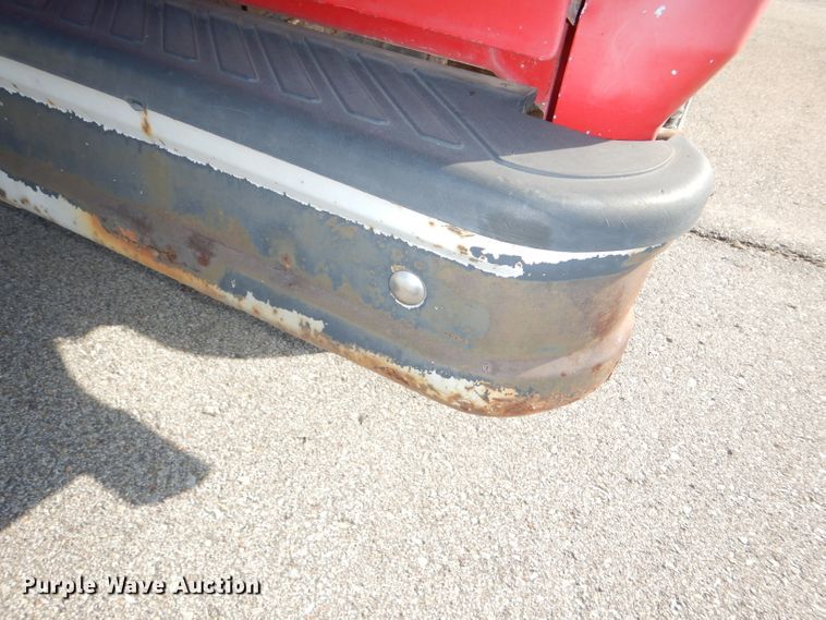 image for item DI2514 1996 Ford F150 pickup truck