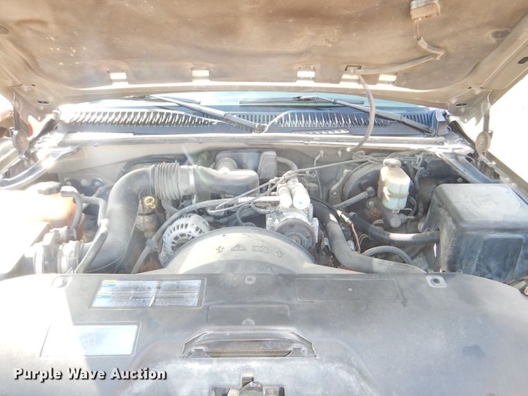 image for item DI2515 2002 Chevrolet Silverado 1500 pickup truck