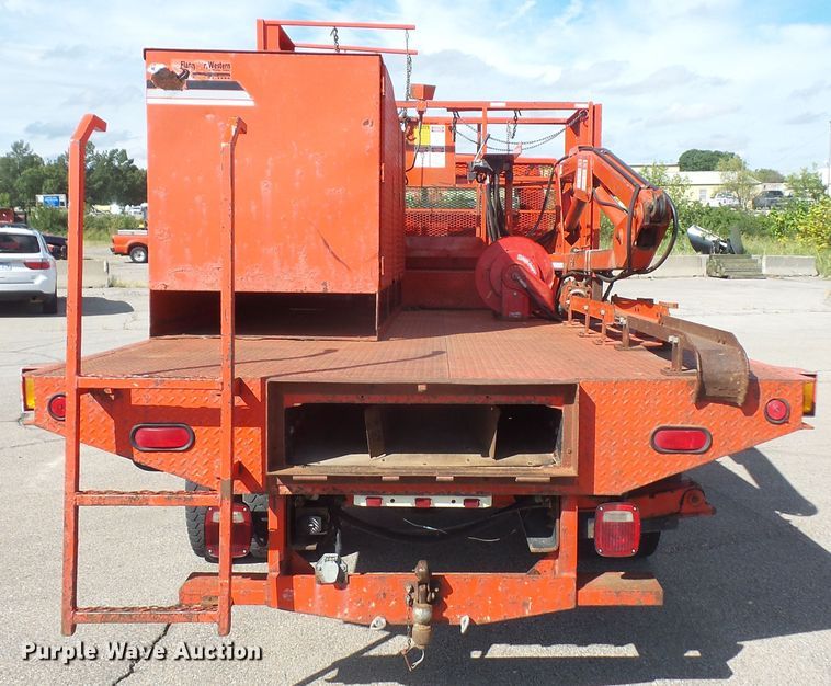 image for item DI2518 2007 Freightliner M2106 sign truck