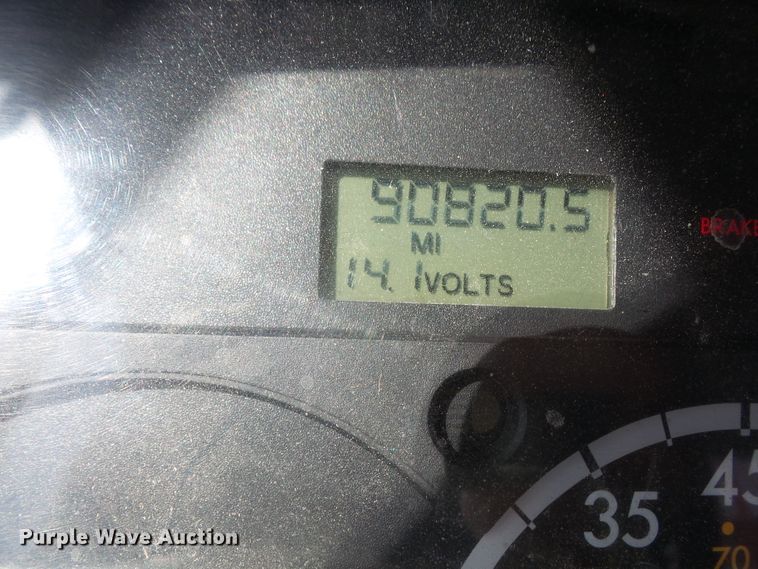 image for item DI2518 2007 Freightliner M2106 sign truck