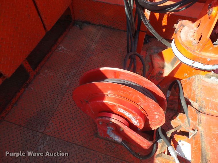 image for item DI2518 2007 Freightliner M2106 sign truck