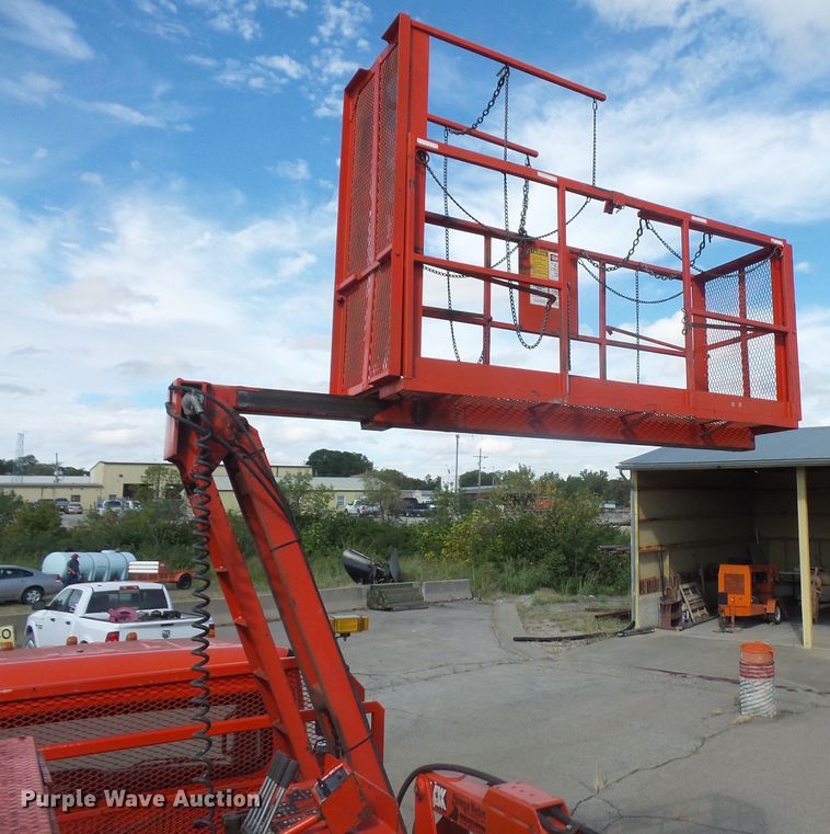 image for item DI2518 2007 Freightliner M2106 sign truck