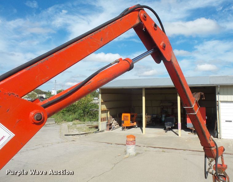 image for item DI2518 2007 Freightliner M2106 sign truck