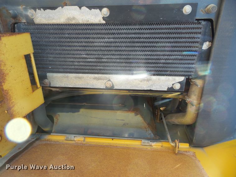 image for item DI2520 2005 John Deere 444J wheel loader