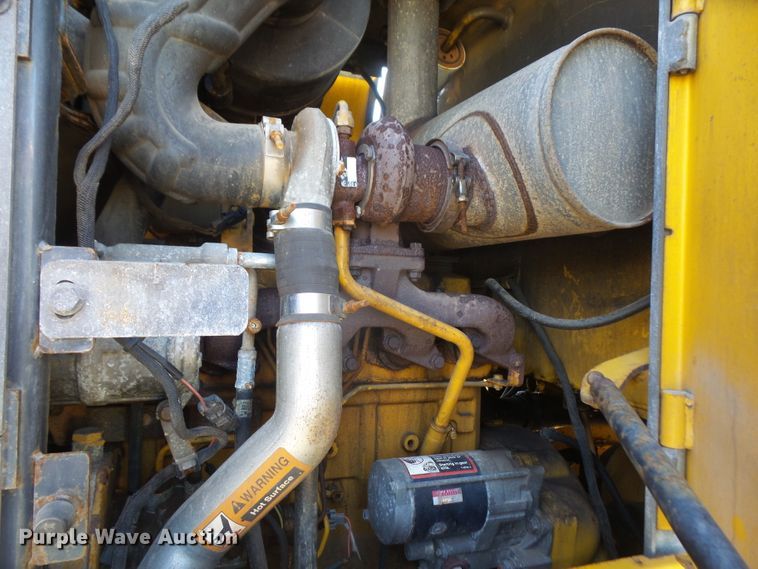 image for item DI2521 2005 John Deere 444J wheel loader