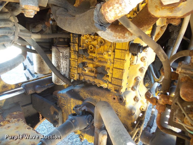 image for item DI2521 2005 John Deere 444J wheel loader