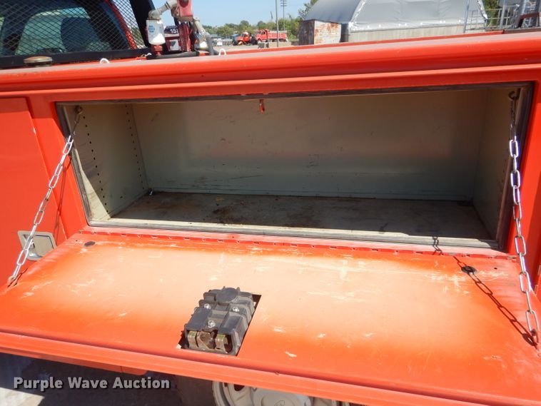 image for item FC9944 2011 Ford F250 Super Duty utility bed pickup truck