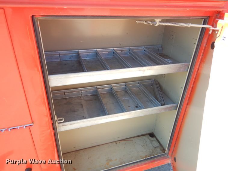 image for item FC9944 2011 Ford F250 Super Duty utility bed pickup truck