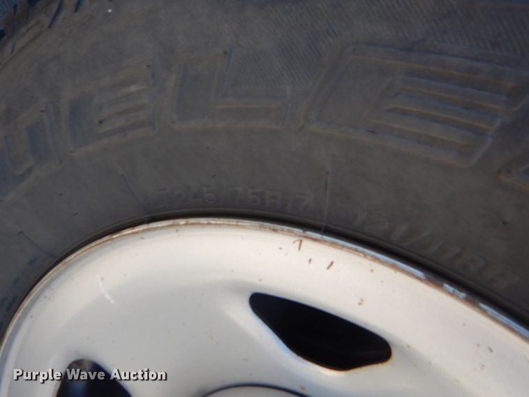 image for item FC9945 2008 Ford F250 Super Duty utility bed pickup truck