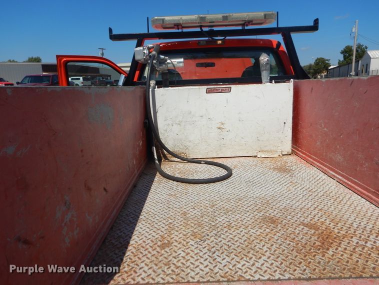 image for item FC9945 2008 Ford F250 Super Duty utility bed pickup truck