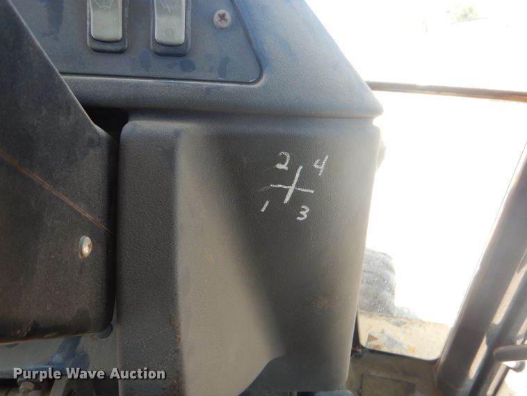 image for item FC9946 2003 John Deere 310G backhoe