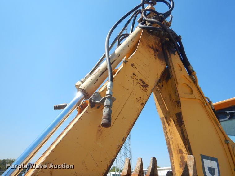 image for item FC9946 2003 John Deere 310G backhoe
